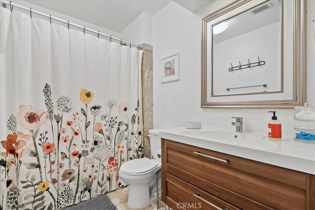 2220 Exposition Drive 53