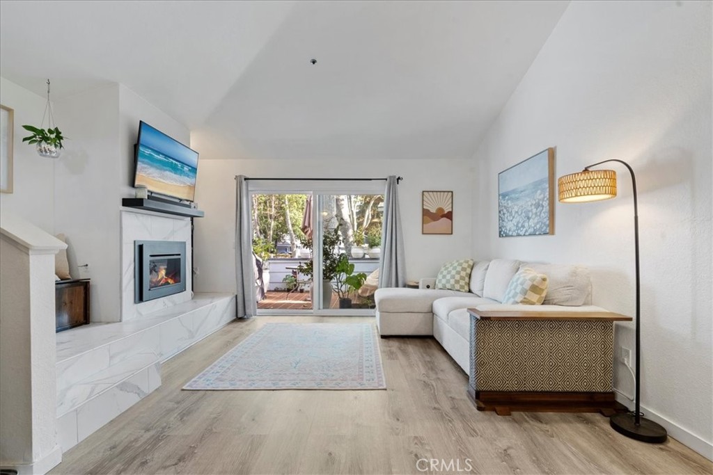 2220 Exposition Drive 53