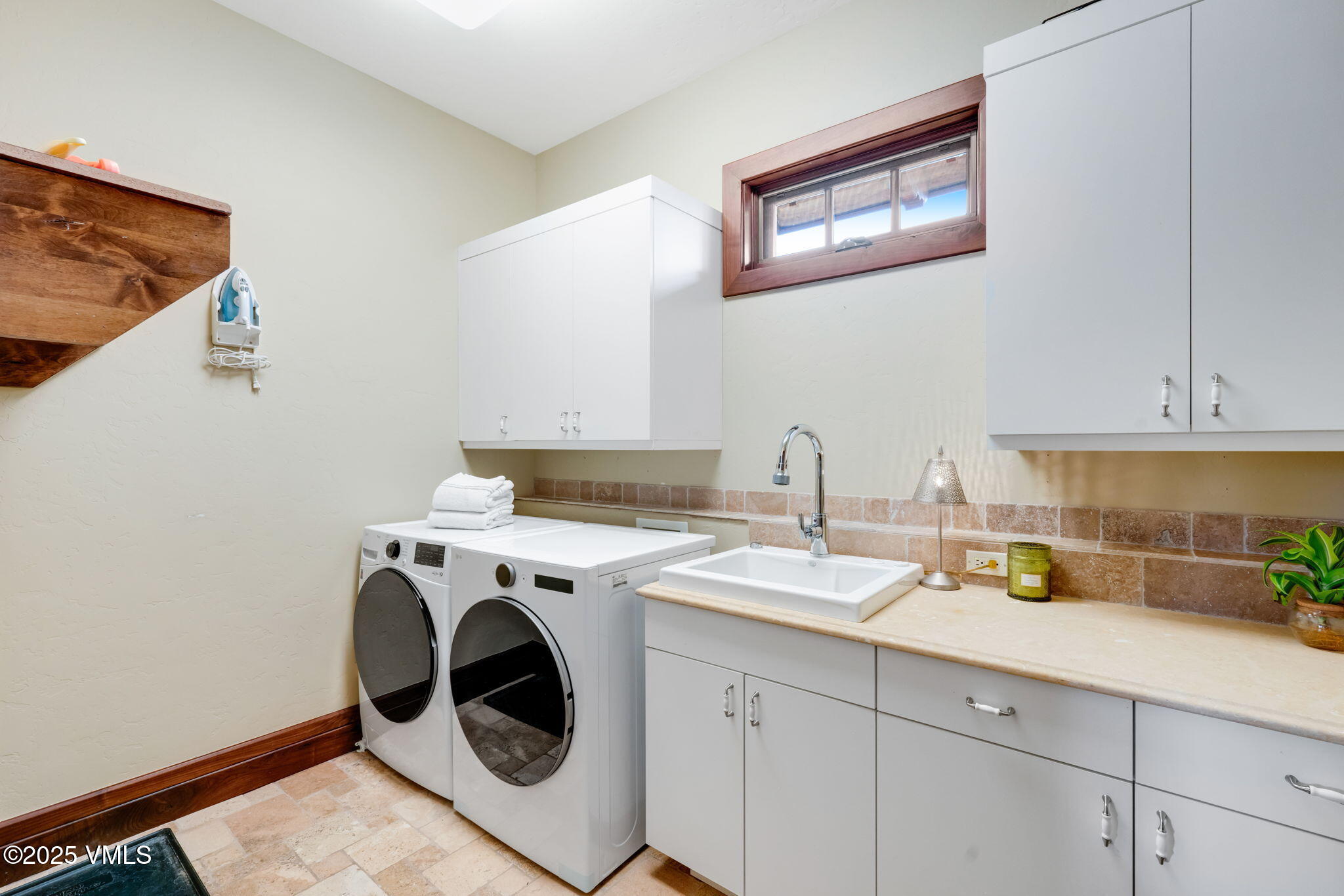 505 Lark Sparrow Lane