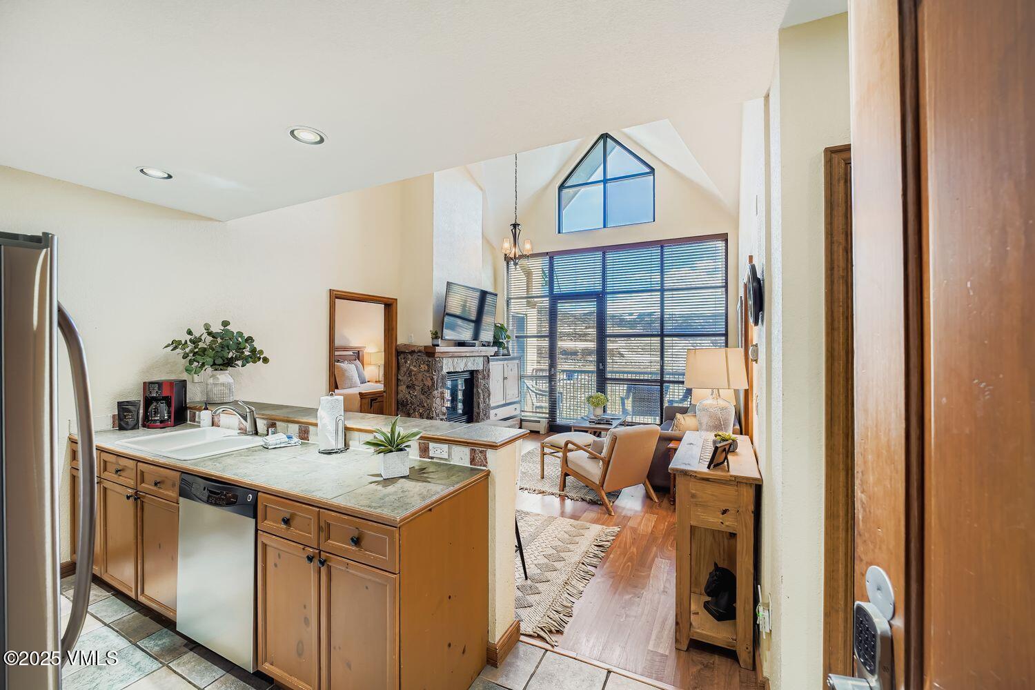 240 Chapel, BR-329, Avon Unit: BR-329