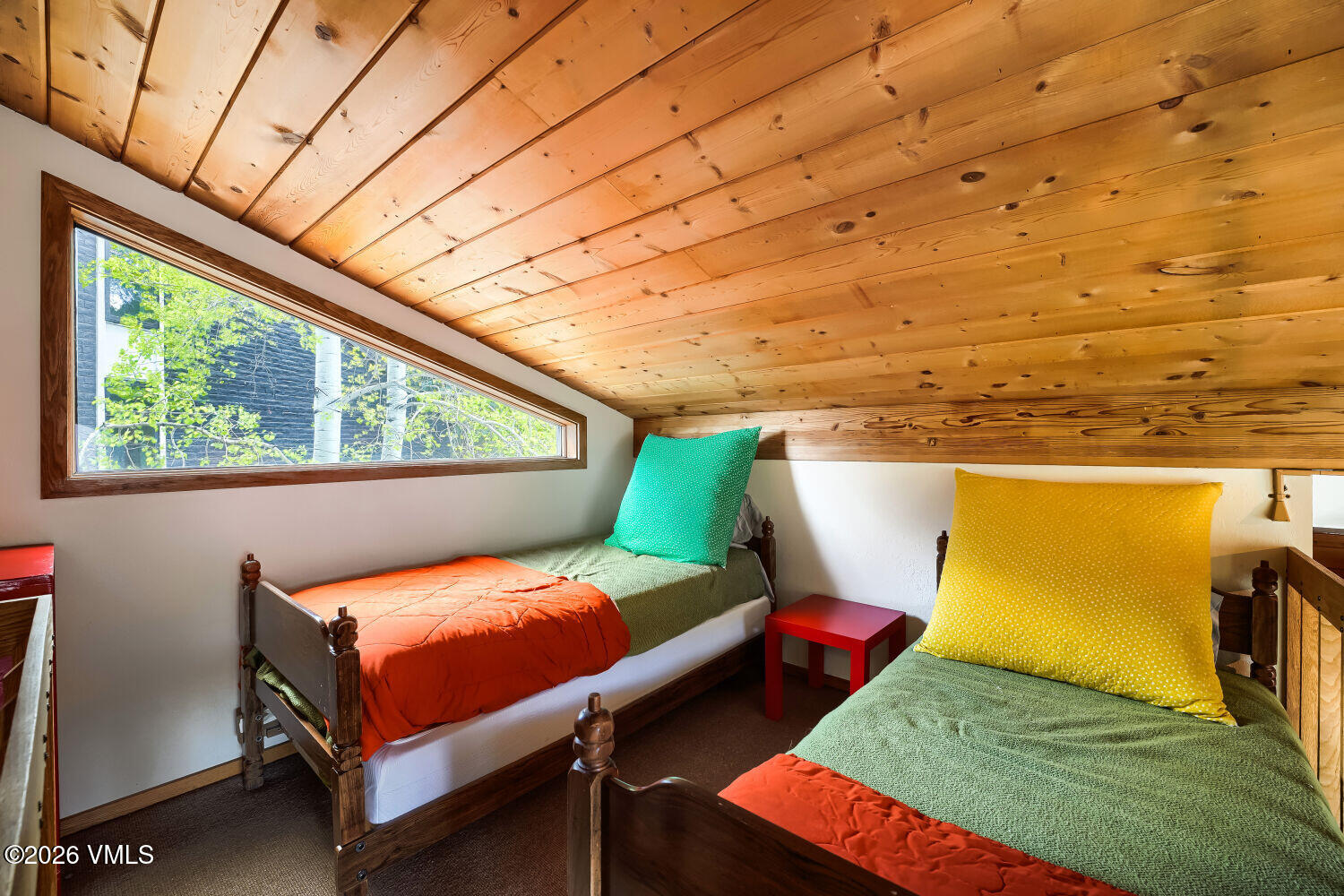 128 Beaver Road East