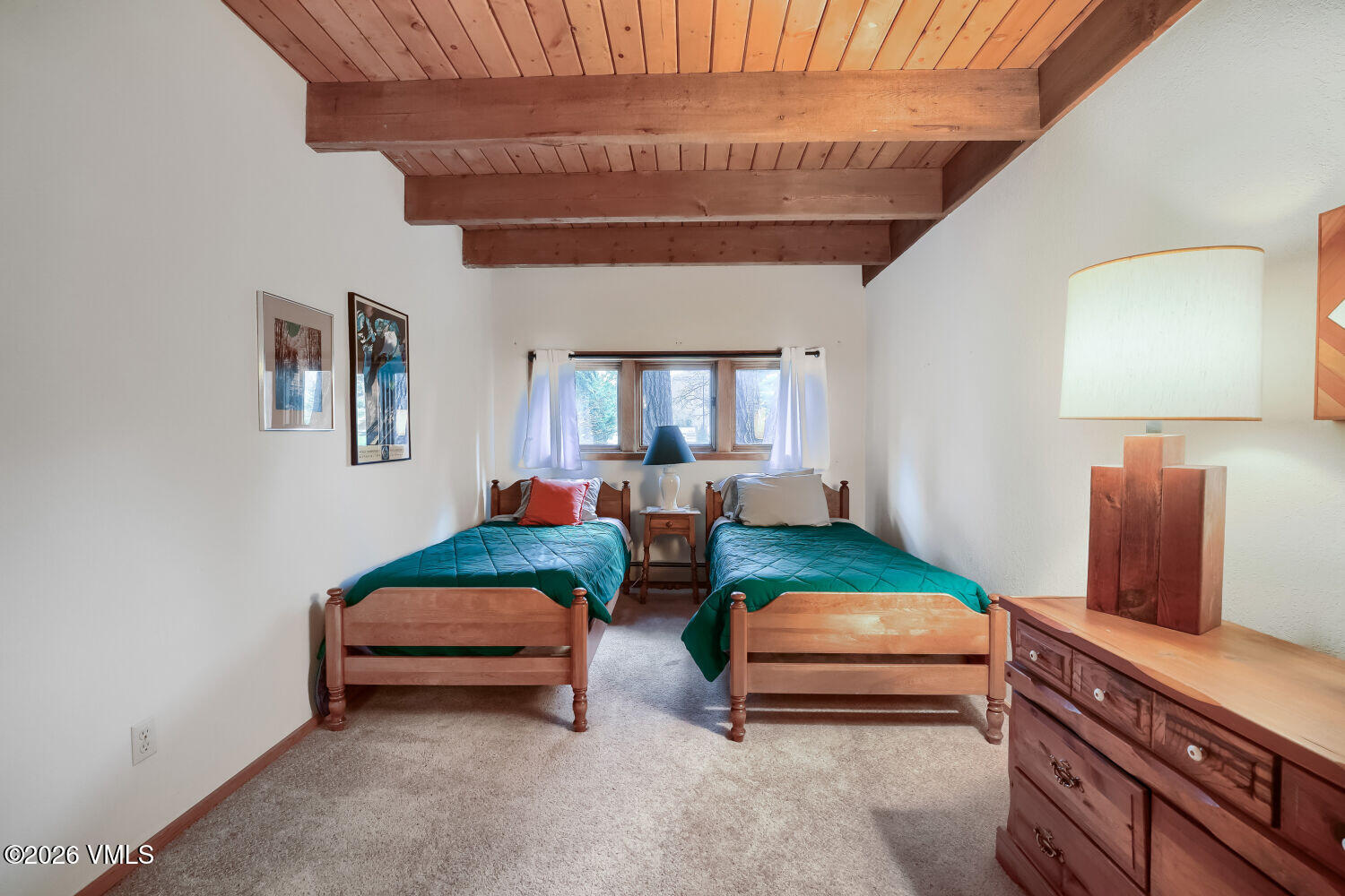 128 Beaver Road East