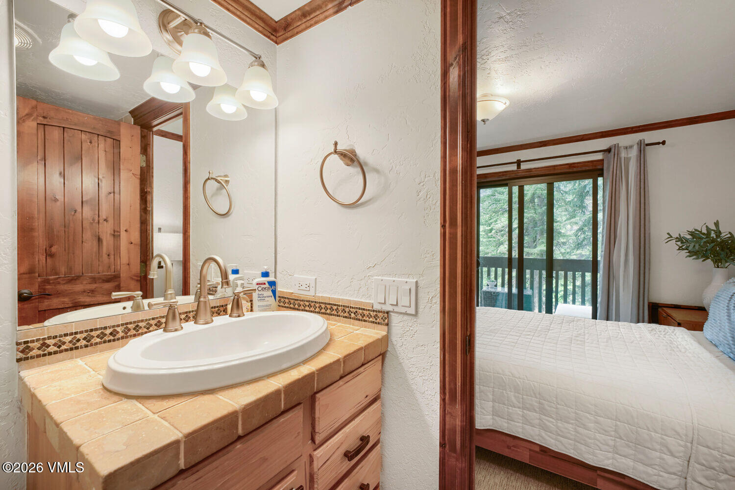 4620 Vail Racquet Club Unit: Bldg 8 # 6