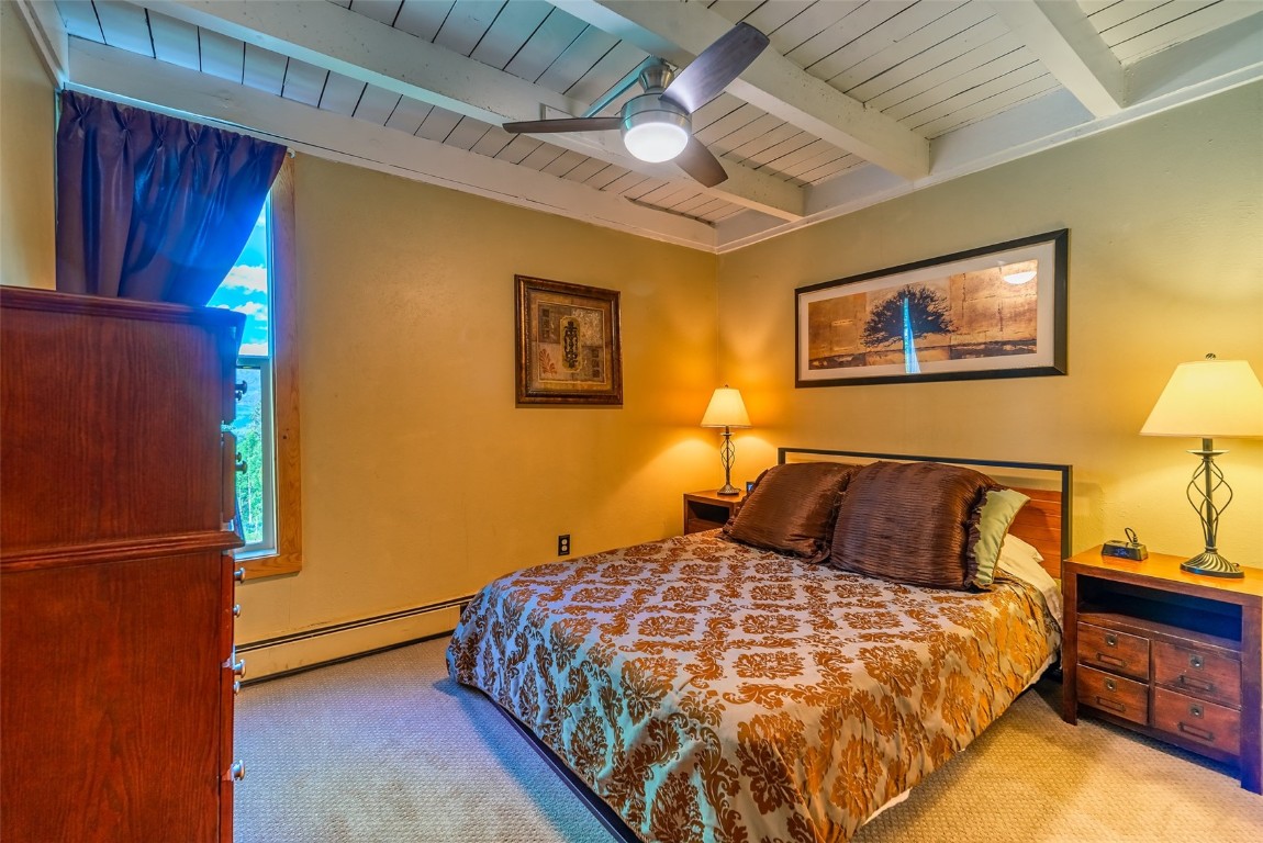 2100 Lodge Pole Circle Unit: 101