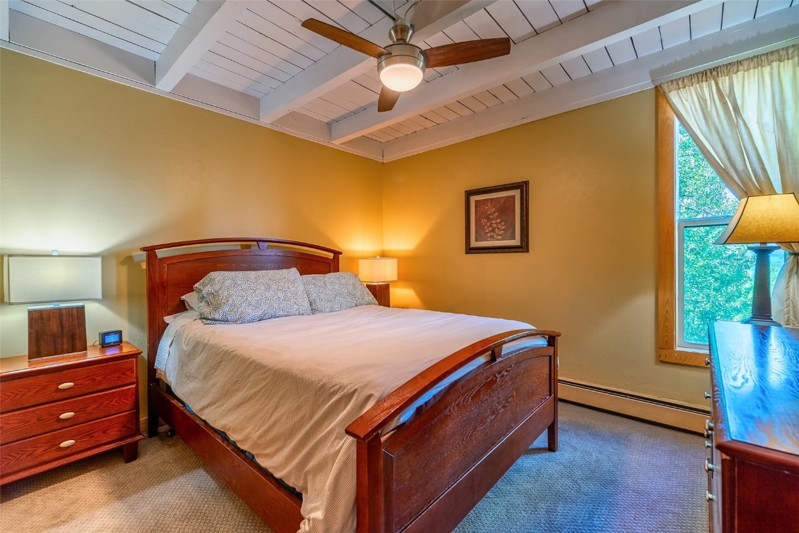 2100 Lodge Pole Circle Unit: 101