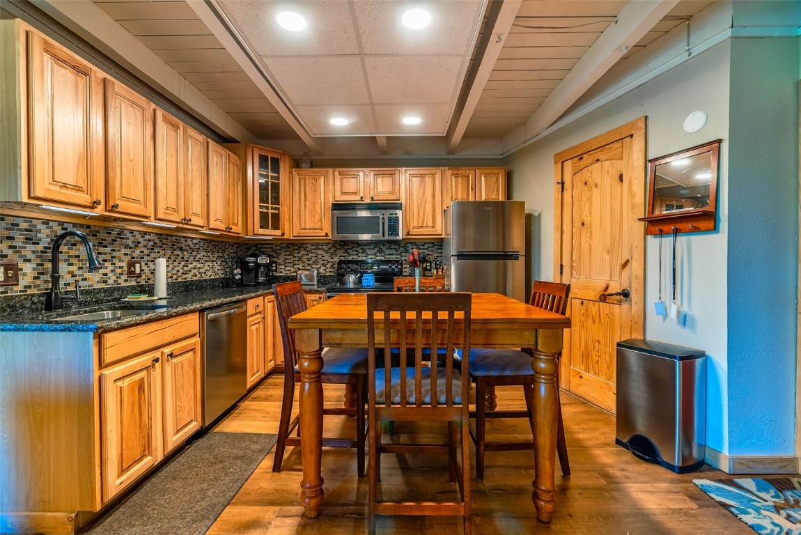 2100 Lodge Pole Circle Unit: 101