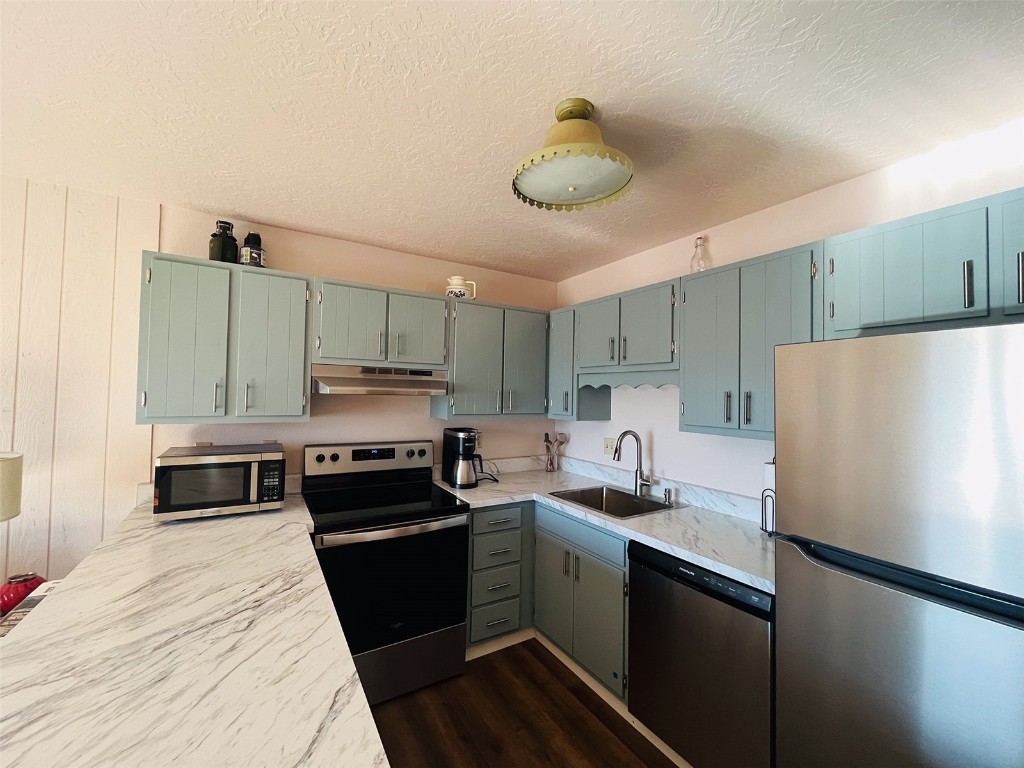 983 Straight Creek Drive Unit: 306