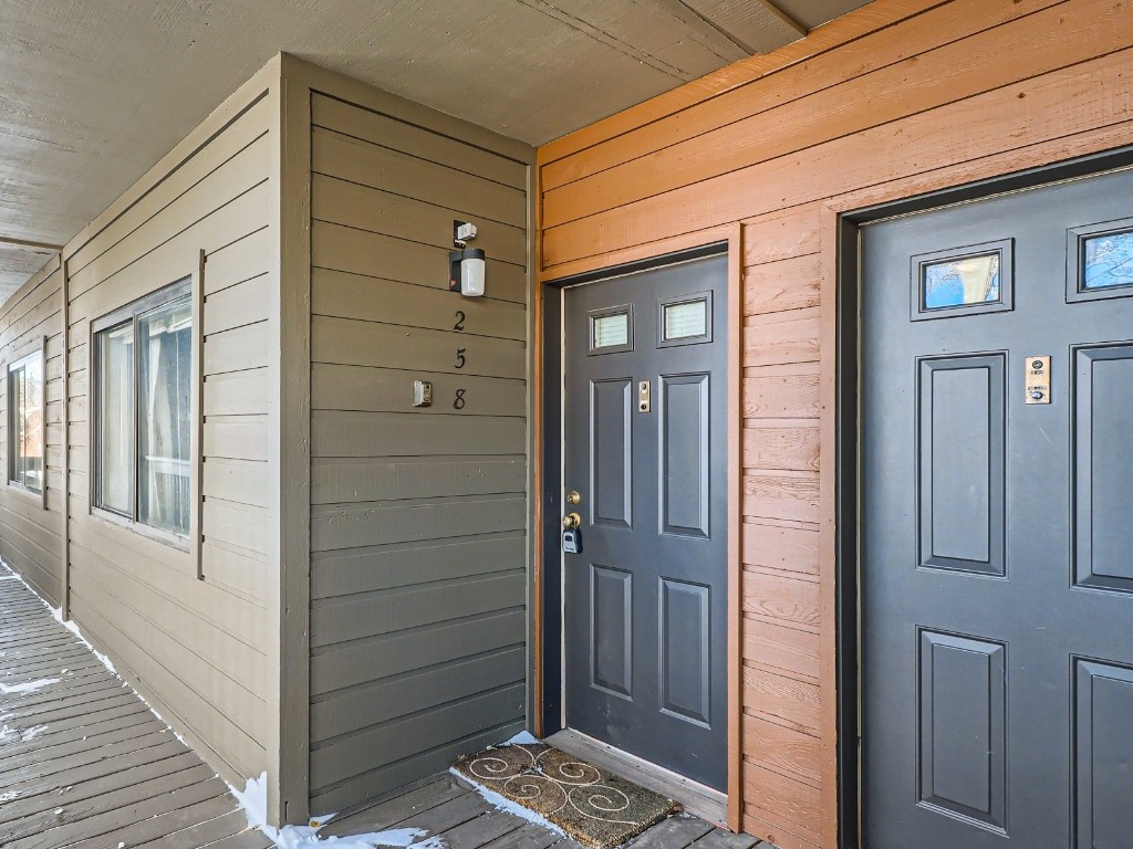 895 5th Avenue Unit: 258