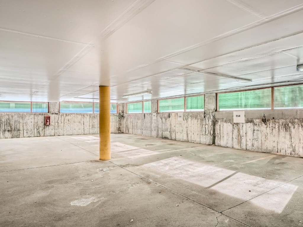 895 5th Avenue Unit: 258