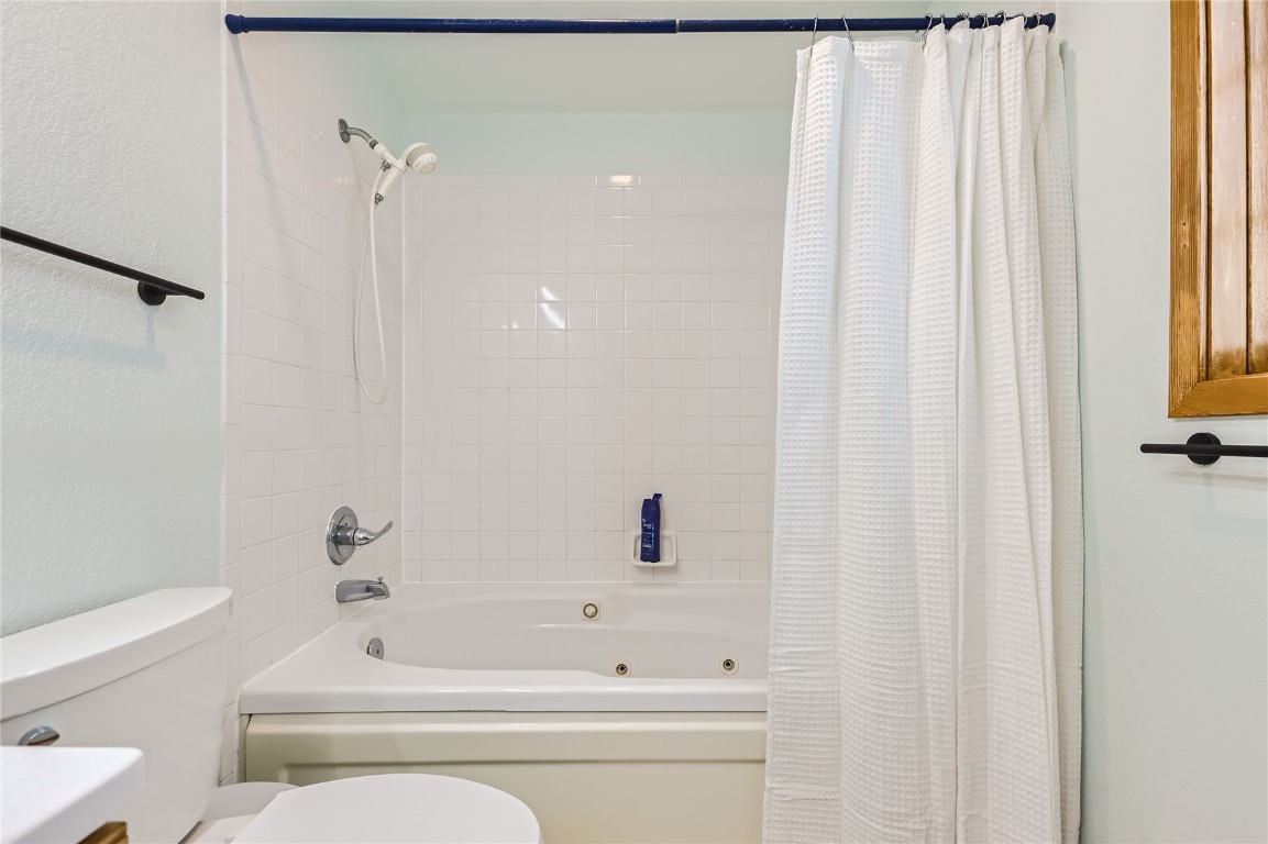 723 Meadow Drive Unit: A