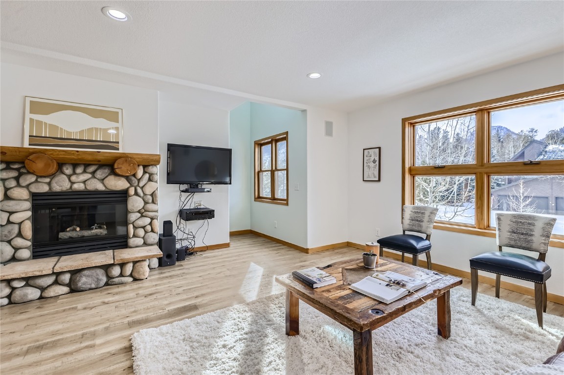 723 Meadow Drive Unit: A