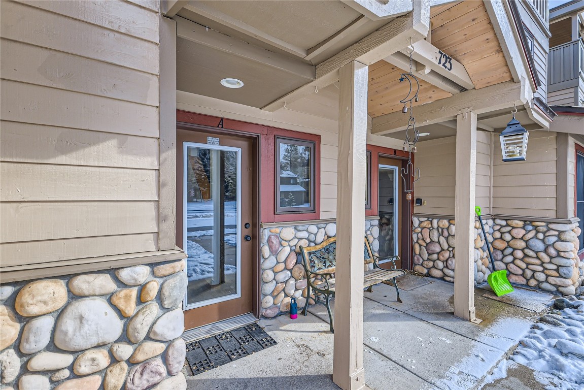 723 Meadow Drive Unit: A