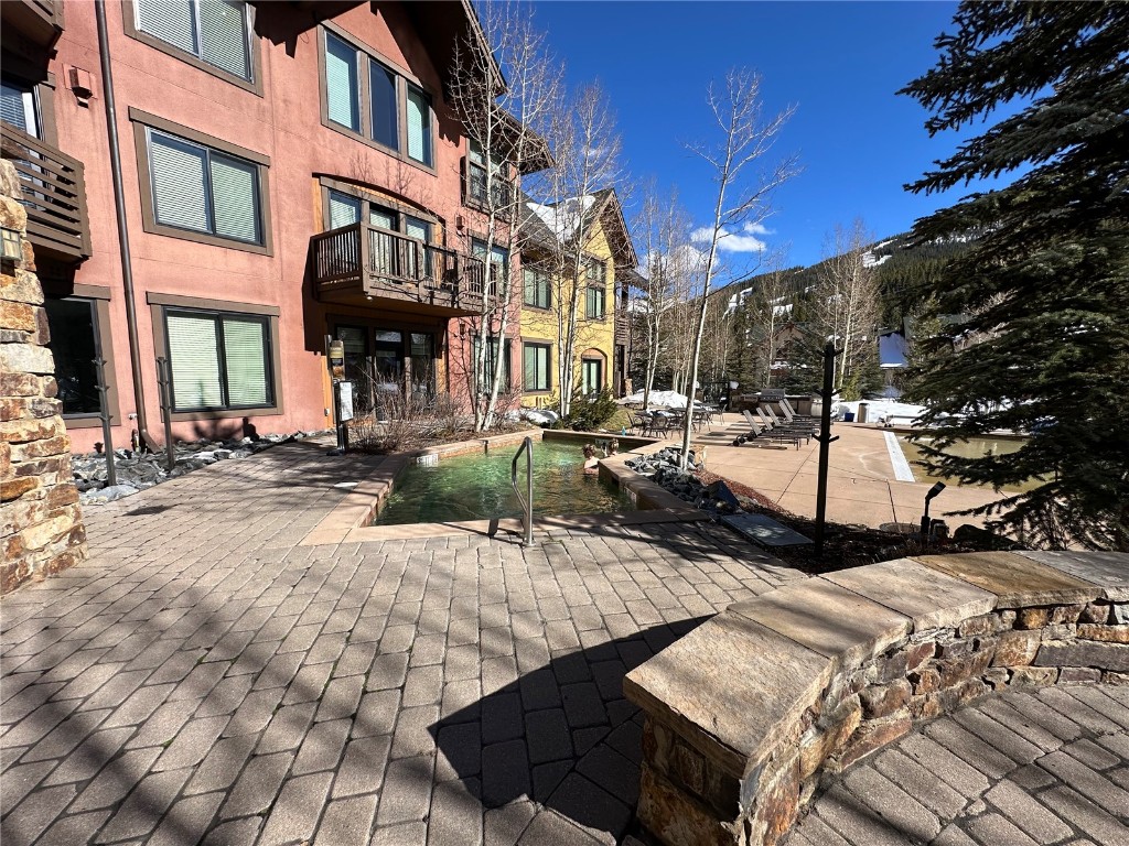 172 Beeler PLACE 102-D