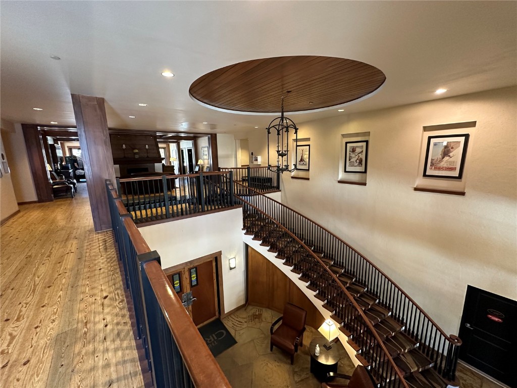 172 Beeler PLACE 102-D