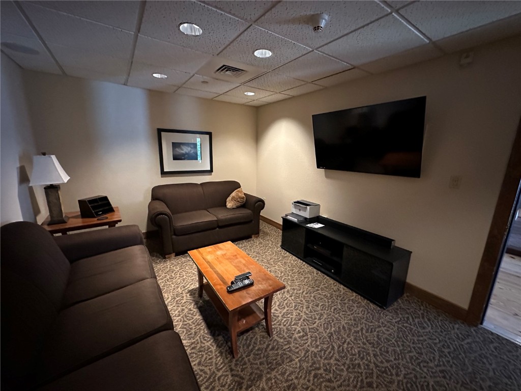 172 Beeler PLACE 102-D