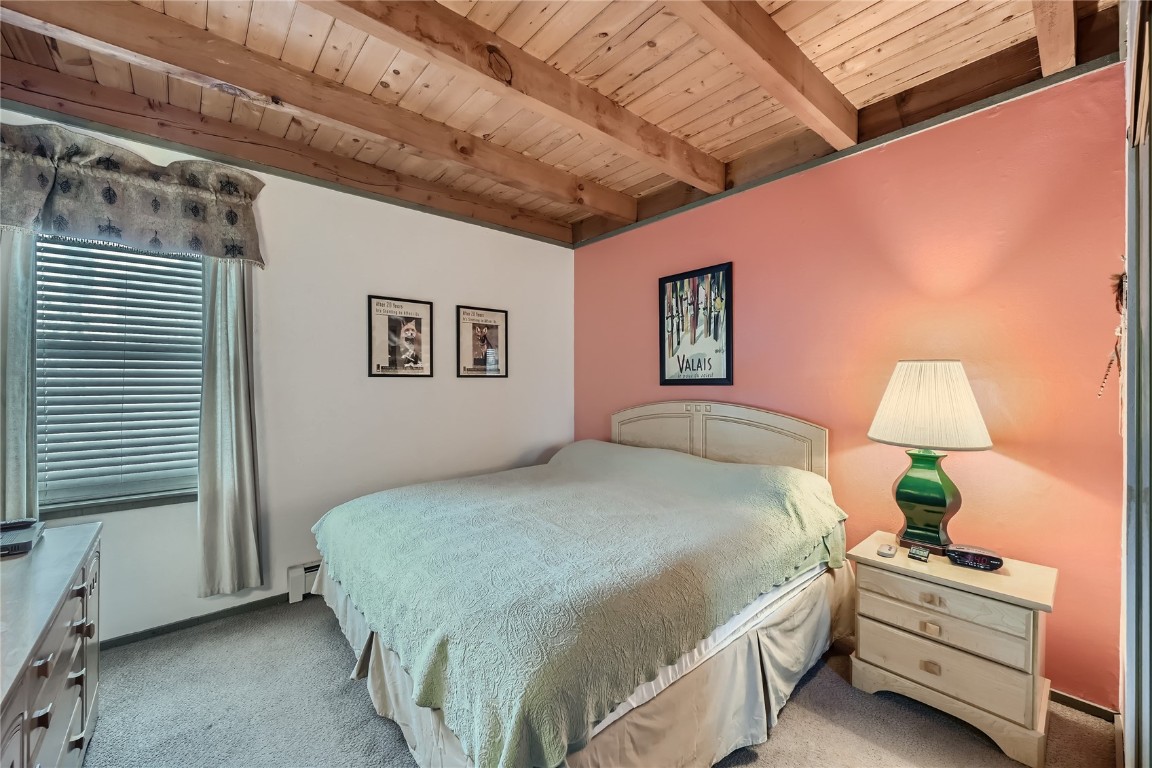 4200 Lodge Pole CIRCLE G4