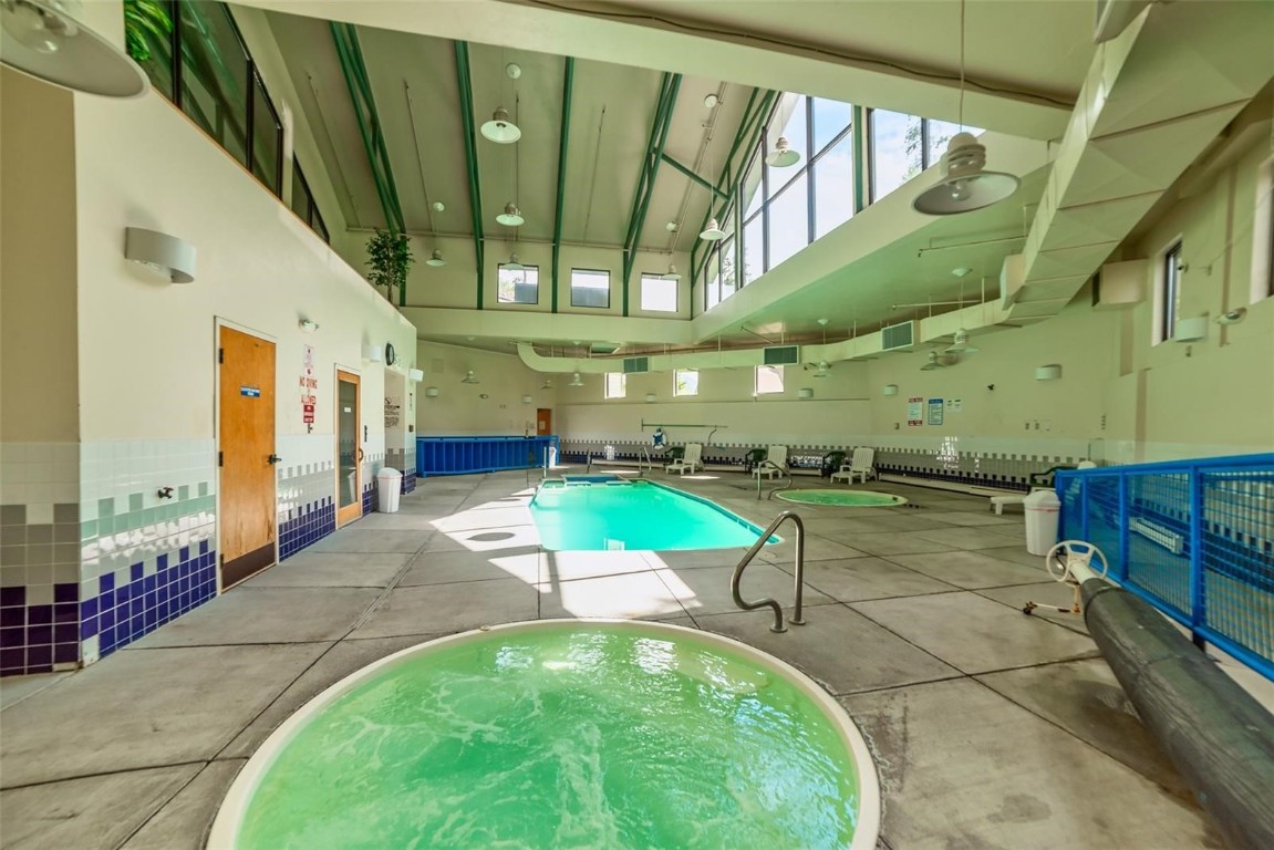 4200 Lodge Pole CIRCLE G4