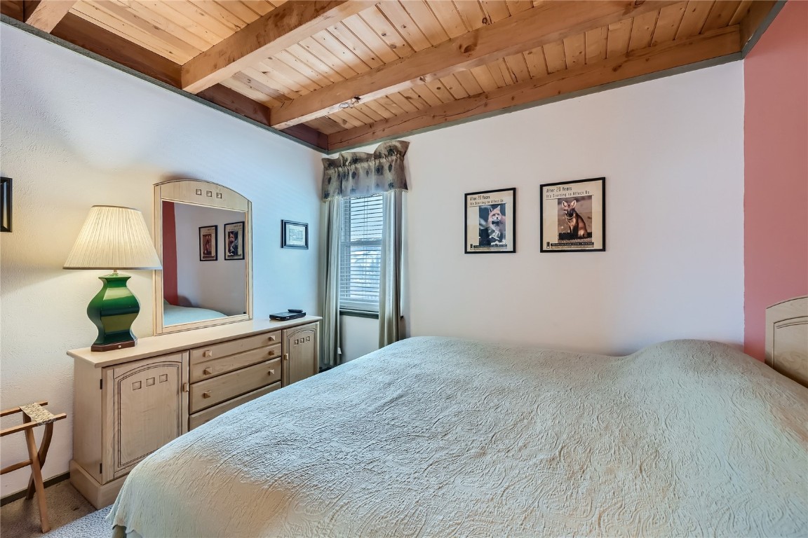 4200 Lodge Pole CIRCLE G4