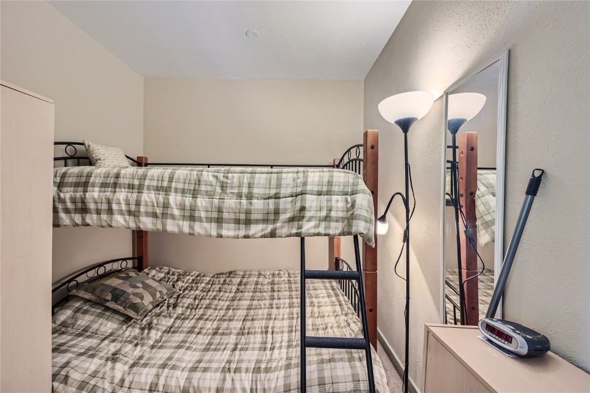 4200 Lodge Pole CIRCLE G4