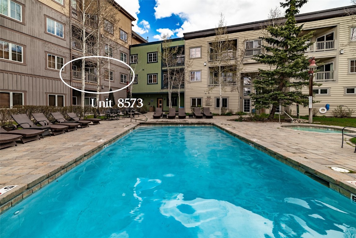 135 Dercum DRIVE 8573