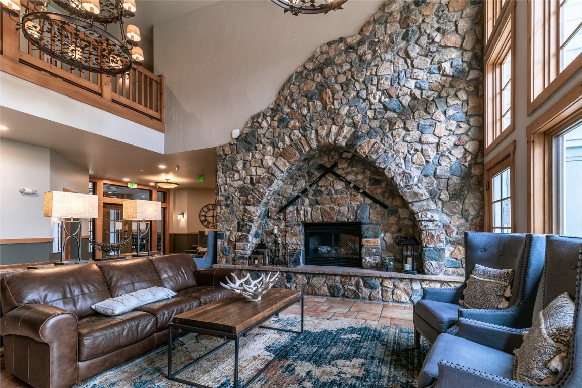 135 Dercum DRIVE 8573