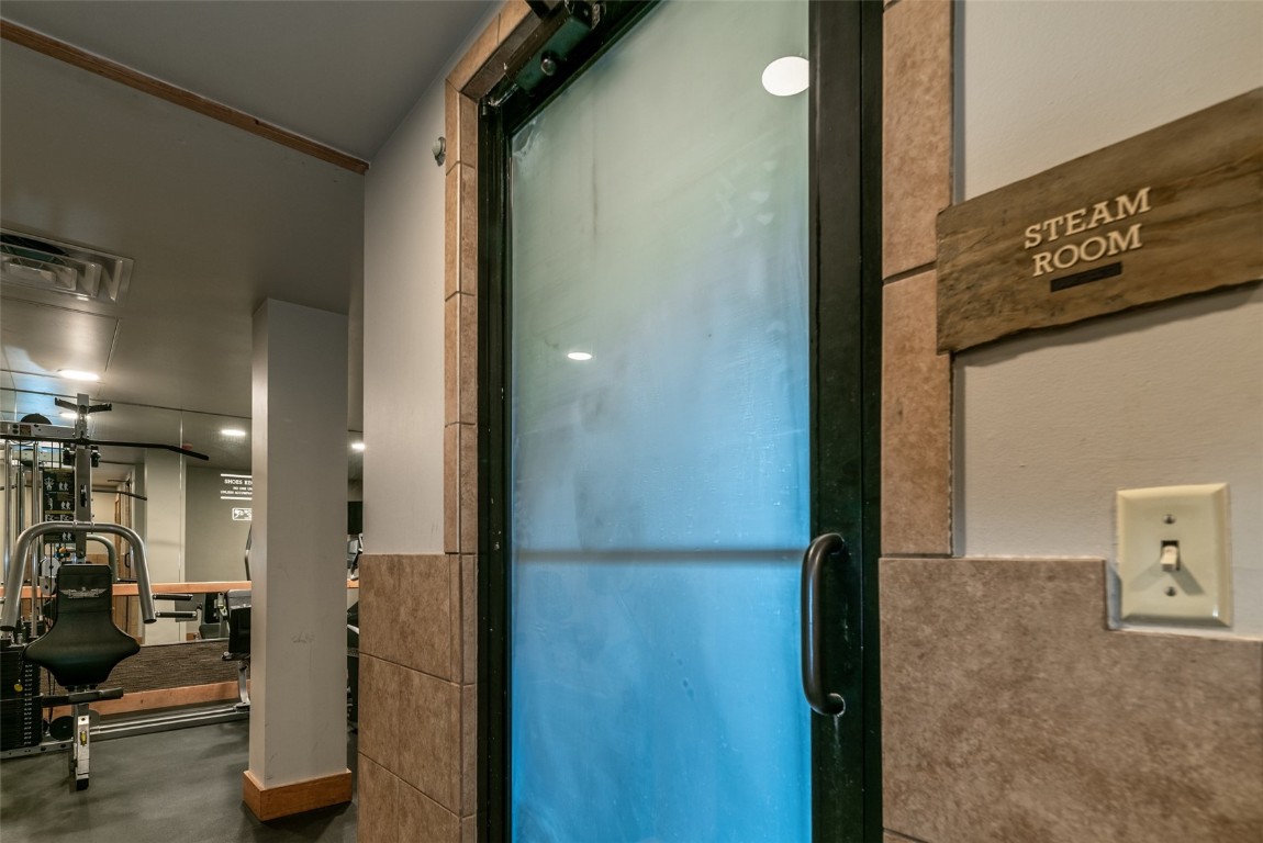 135 Dercum DRIVE 8573