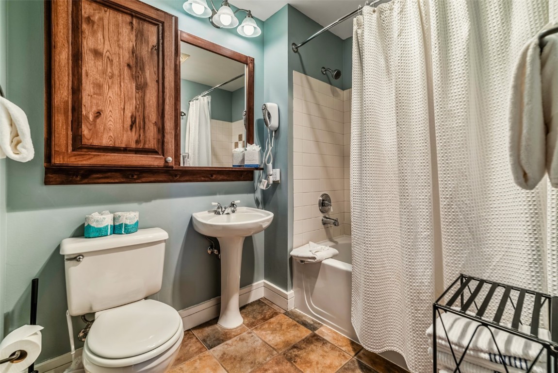 140 Ida Belle DRIVE 8283