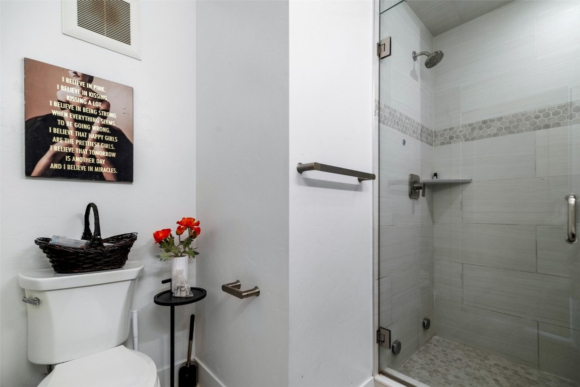 930 Blue River PARKWAY 936