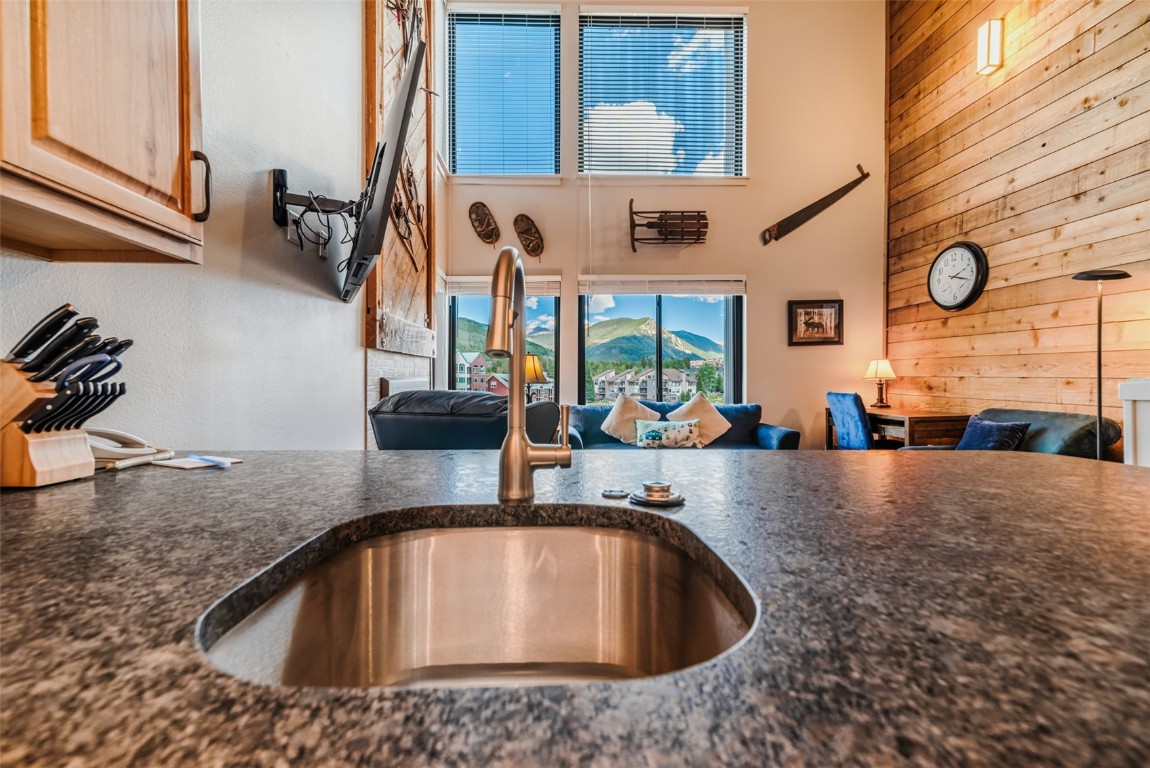 167 Argentine COURT 1447