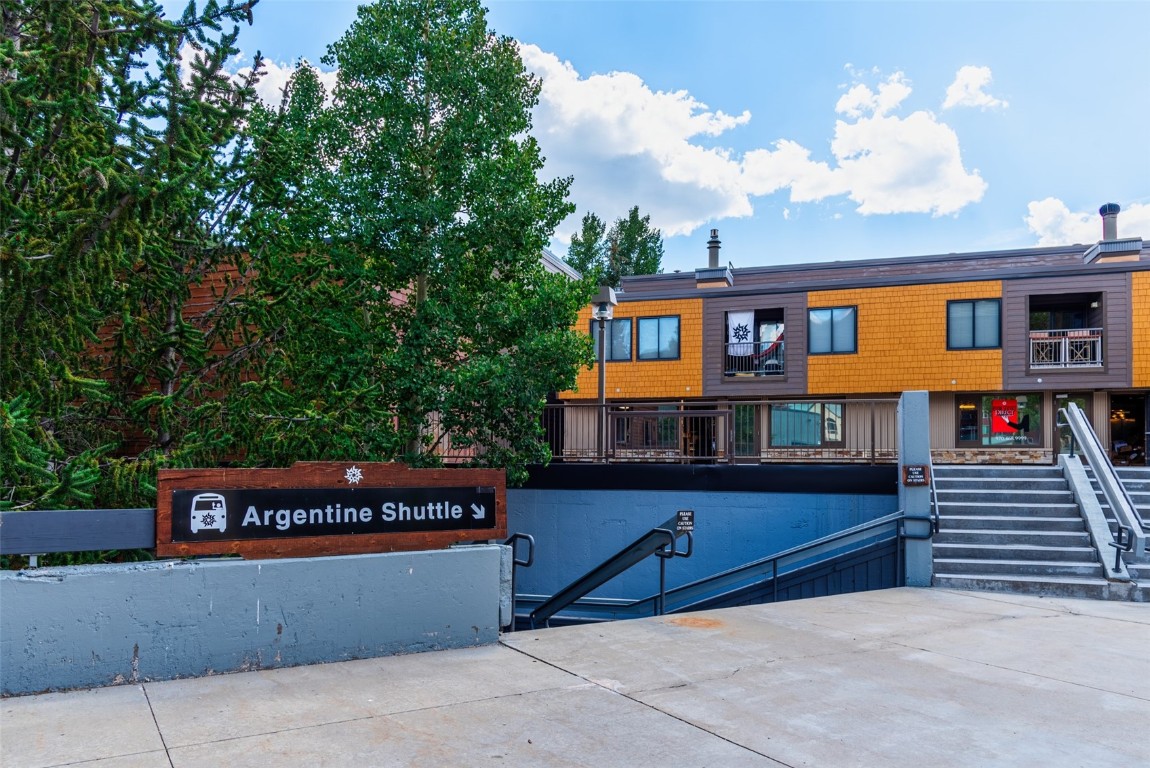 167 Argentine COURT 1447