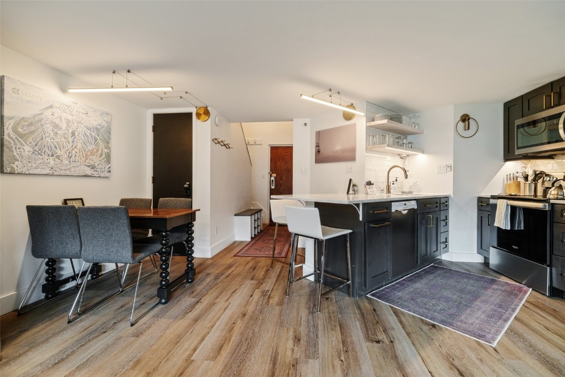 45 Beeler PLACE 2502