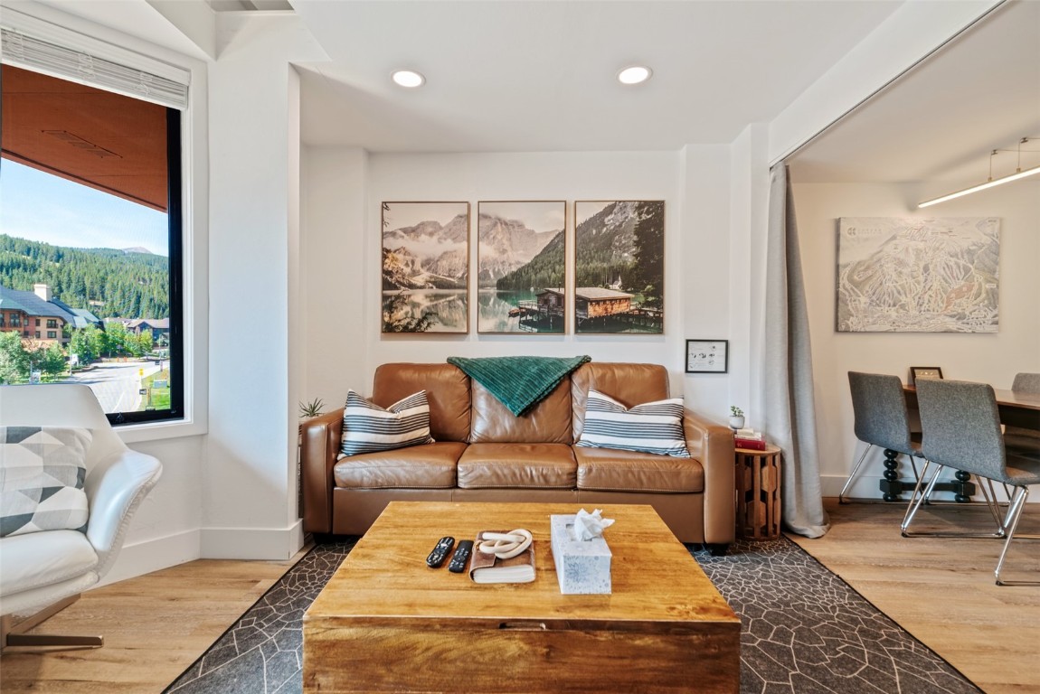 45 Beeler PLACE 2502