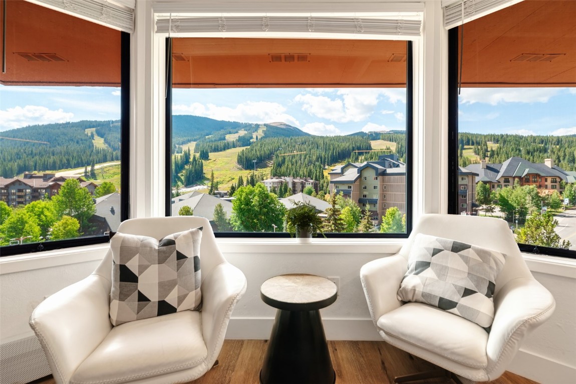 45 Beeler PLACE 2502