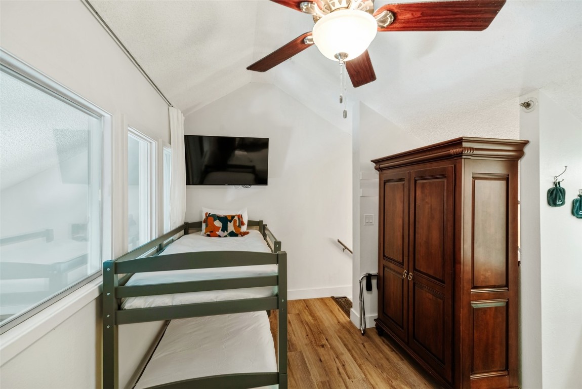 45 Beeler PLACE 2502