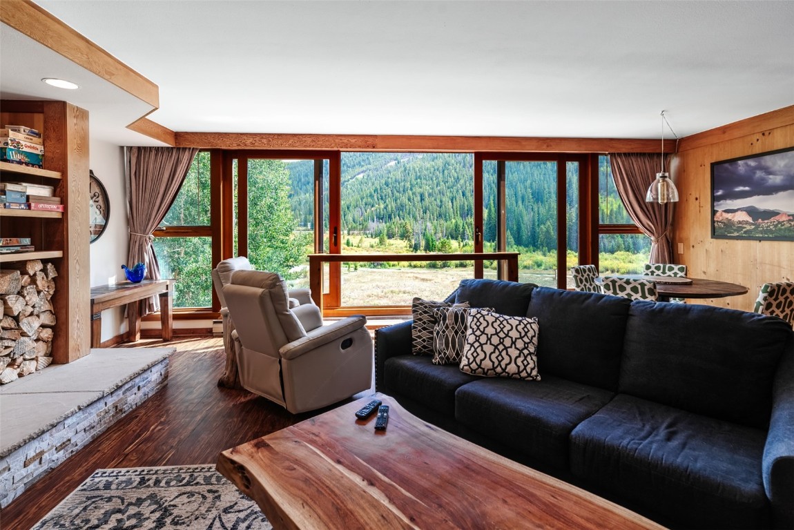 22340 Us Highway 6 1779