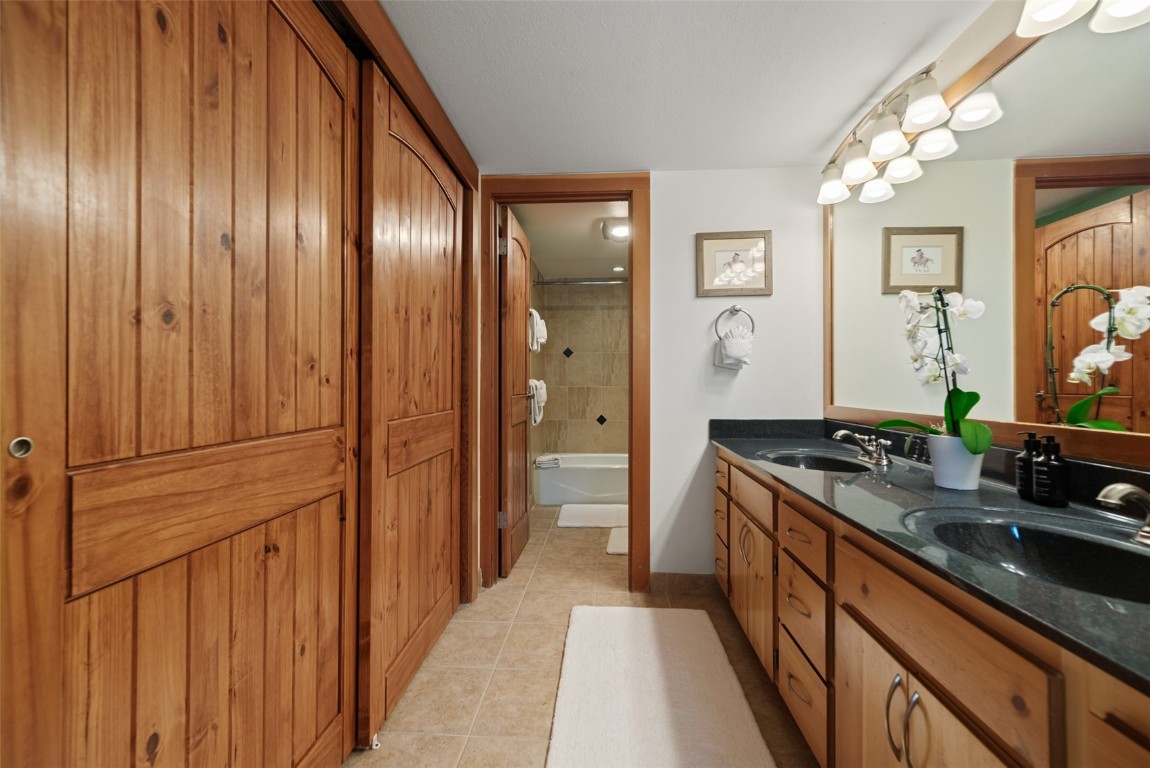 22340 Us Highway 6 1779