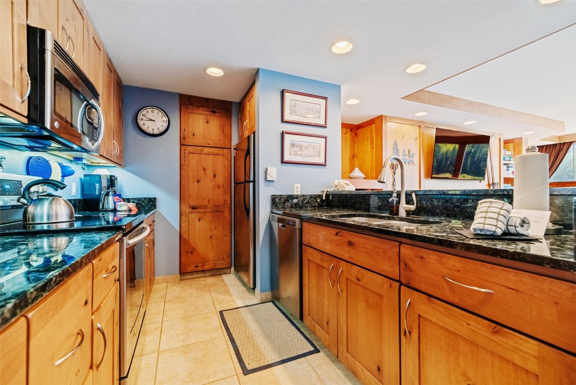 22340 Us Highway 6 1779