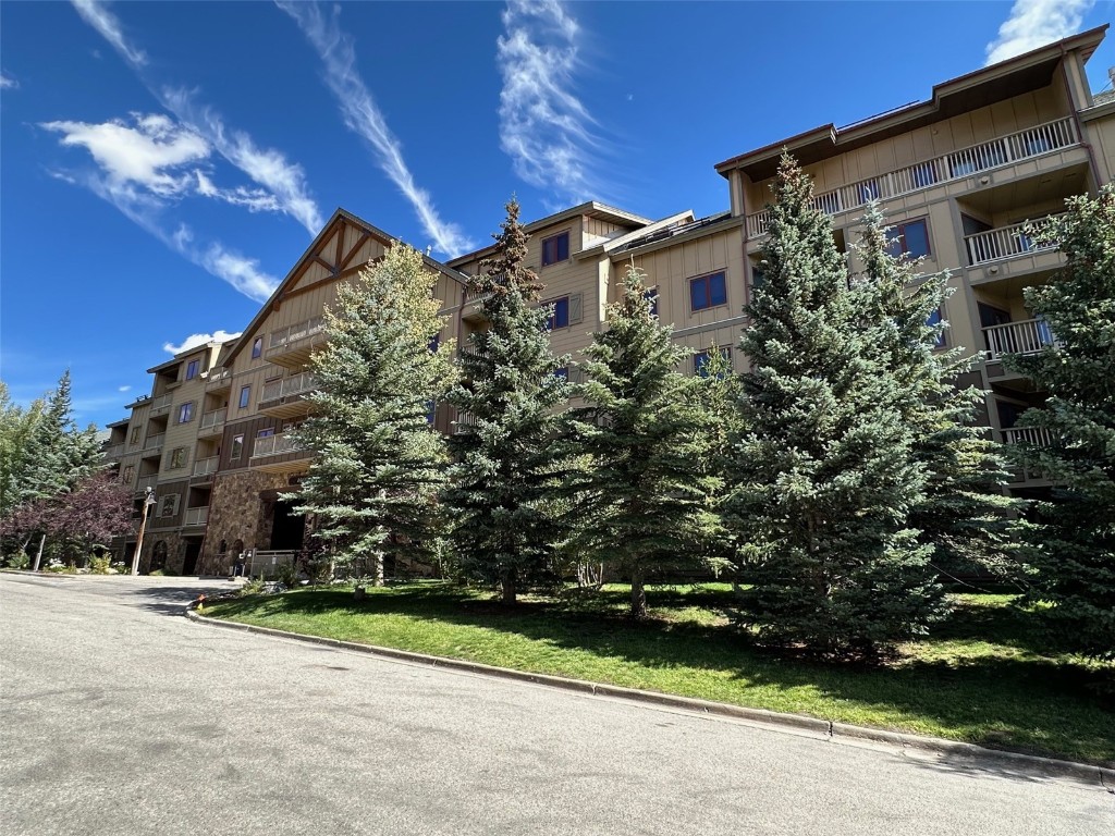 20 Hunkidori COURT 2237