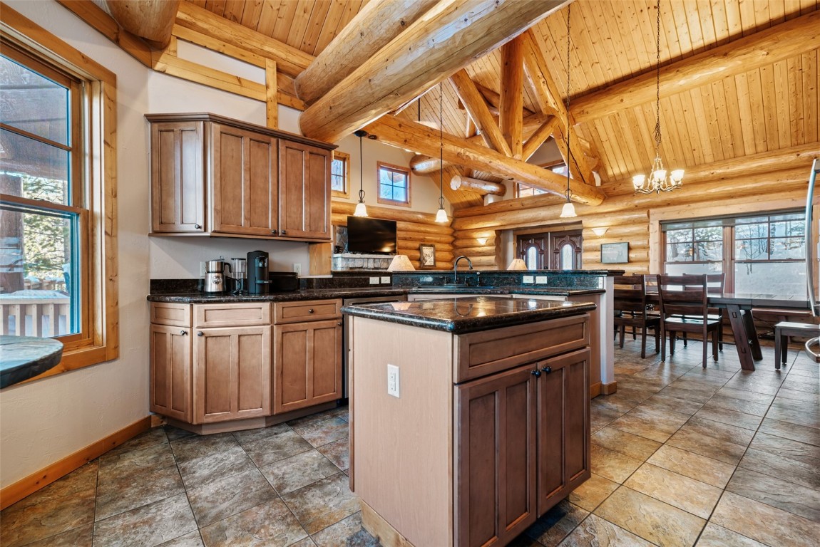 380 Black Hawk CIRCLE