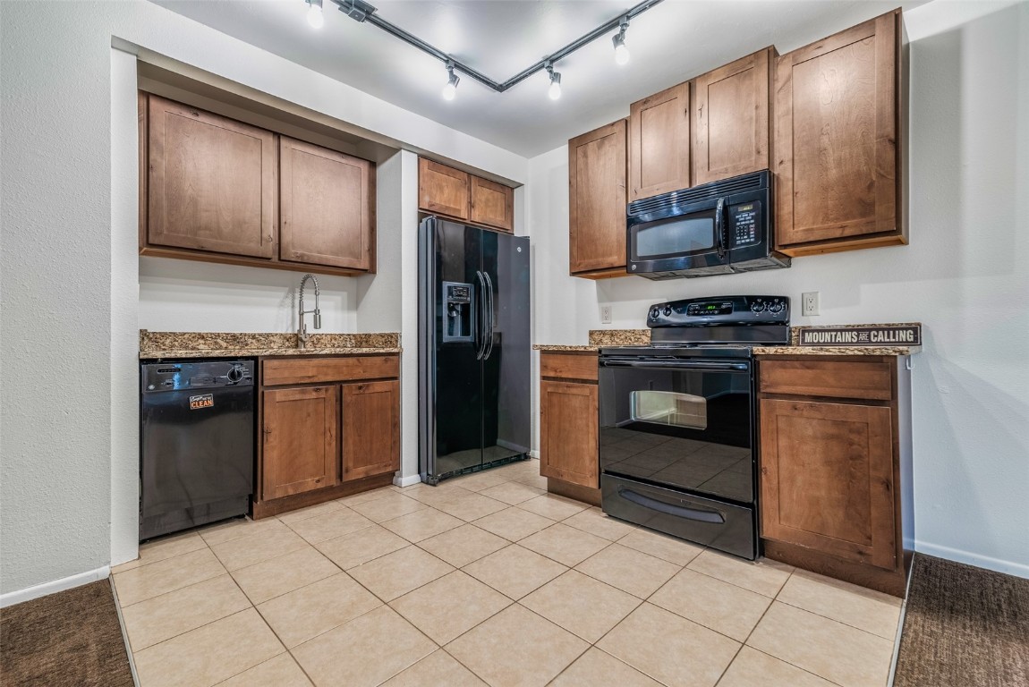 170 Evergreen ROAD 202