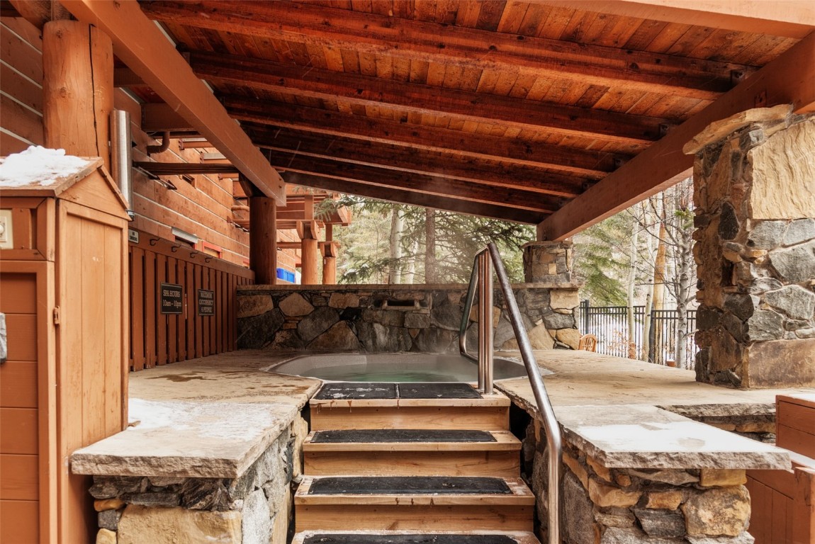 195 River Run ROAD 8015