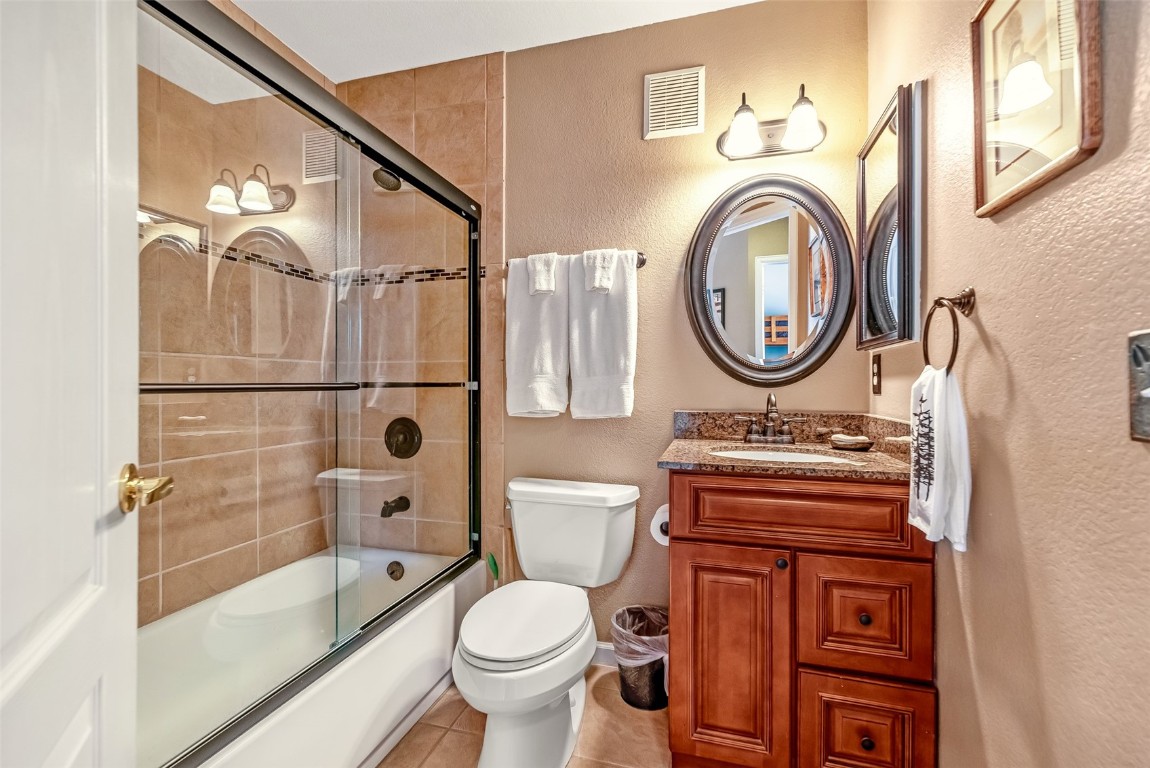 1521 Point DRIVE C1521-