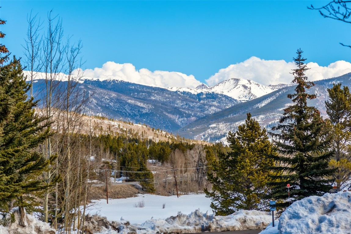 1521 Point DRIVE C1521-