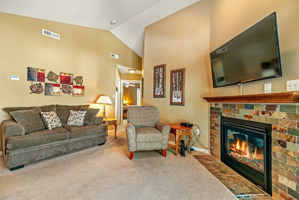1521 Point DRIVE C1521-