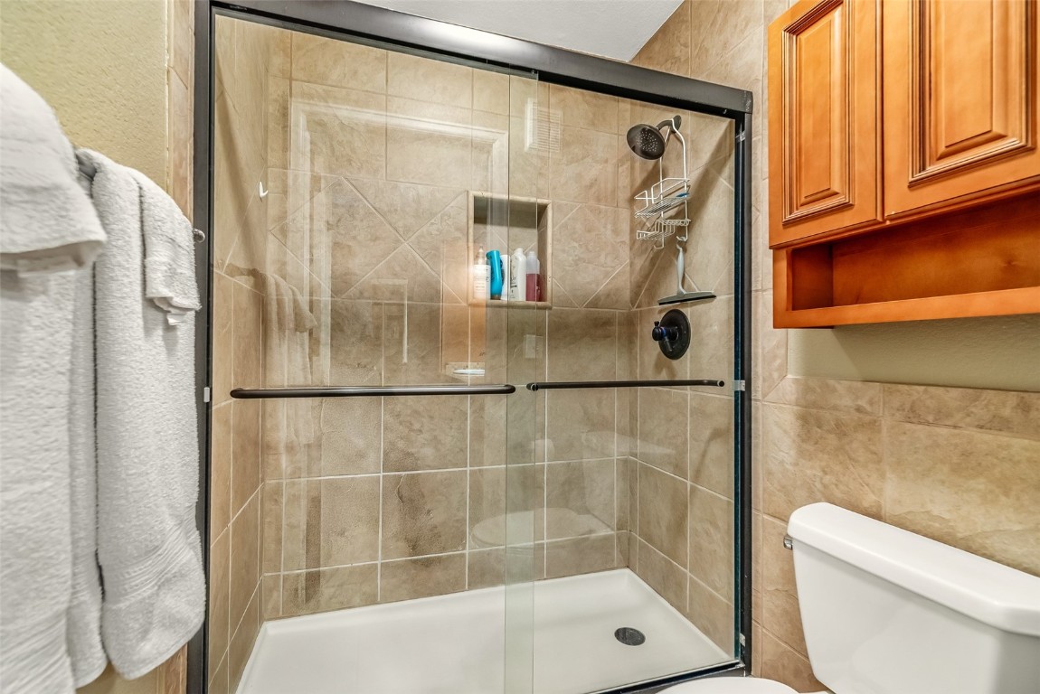 1521 Point DRIVE C1521-