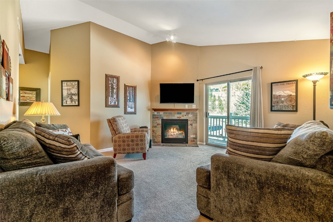 1521 Point DRIVE C1521-