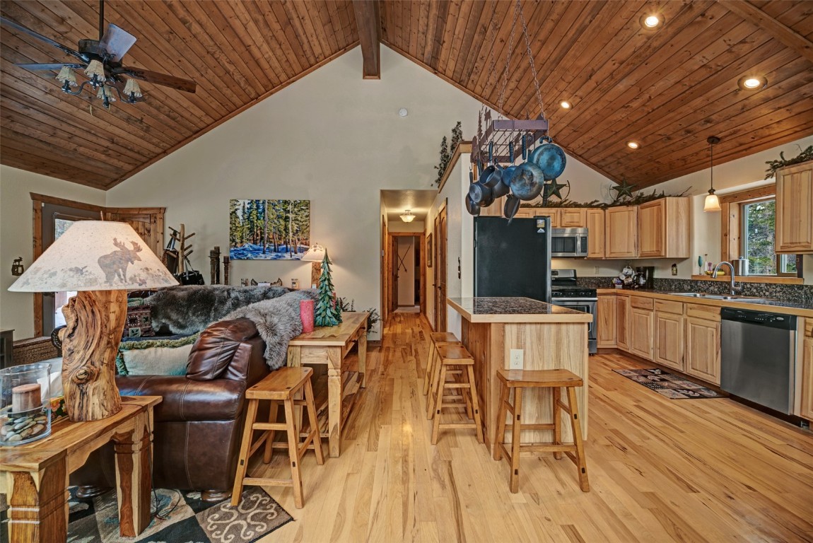 199 Sacramento DRIVE