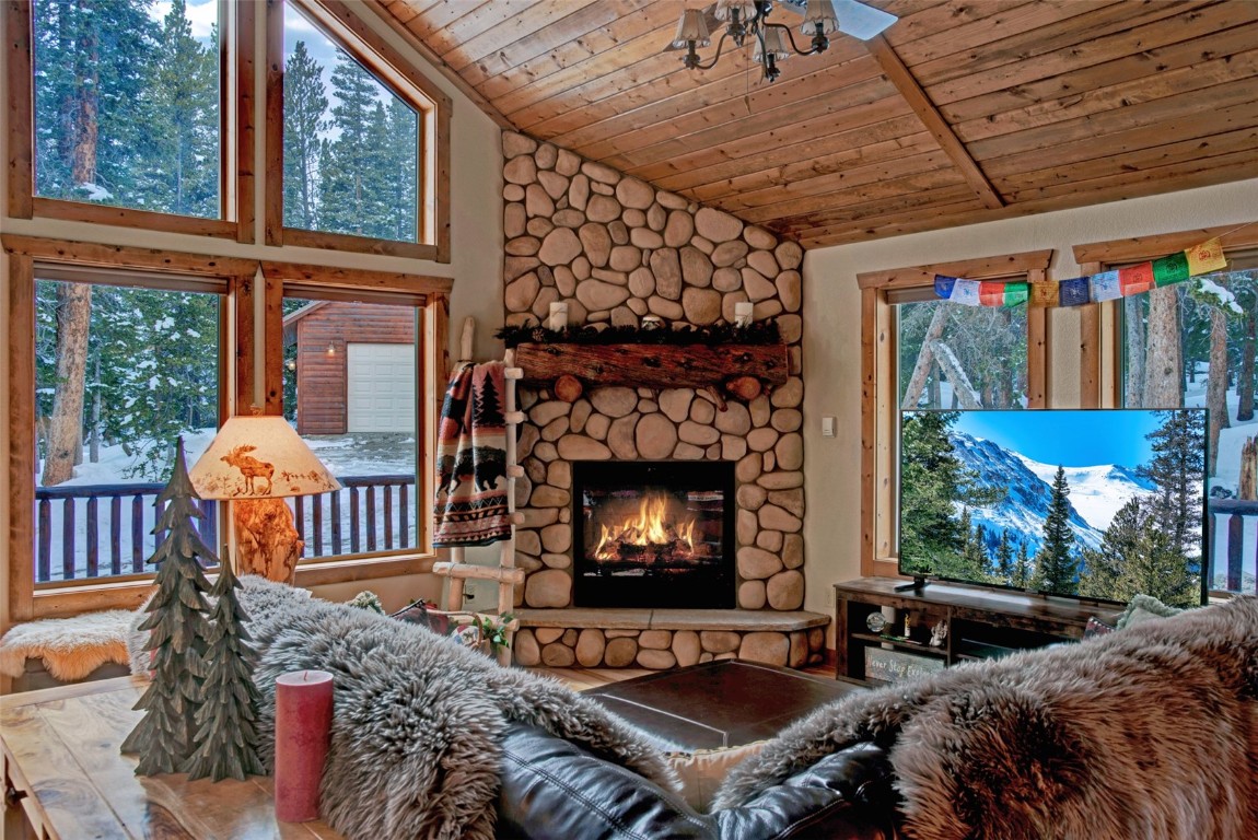 199 Sacramento DRIVE