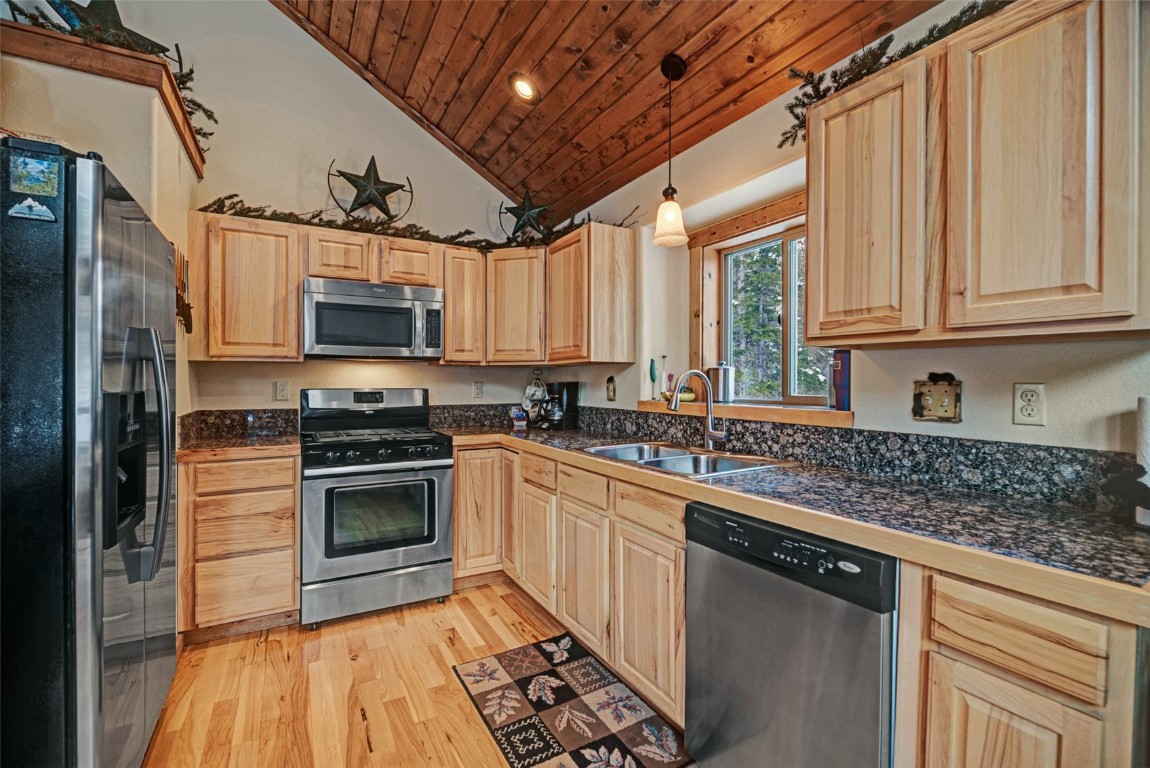 199 Sacramento DRIVE