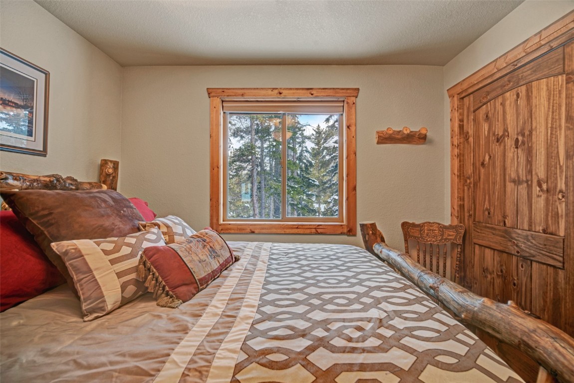 199 Sacramento DRIVE